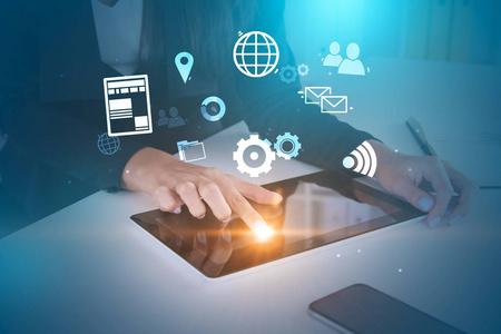 ServiceHot是全球ITSM 2.0倡導(dǎo)者以及ITSOM（IT服務(wù)運(yùn)營(yíng)管理）全球定義者！作為ITSM領(lǐng)域的創(chuàng)新先鋒，ServiceHot致力于推動(dòng)ITSM2.0和ITSM SAAS的發(fā)展與應(yīng)用，為企業(yè)提供智能化、自動(dòng)化的IT服務(wù)運(yùn)營(yíng)管理解決方案。